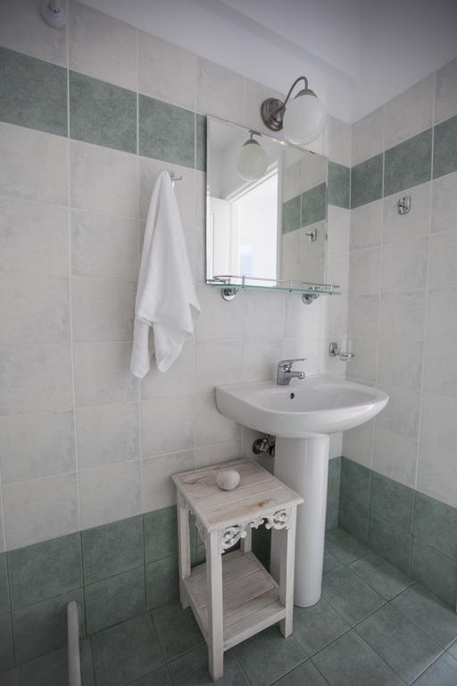Astarti Apartments リバディオン エクステリア 写真